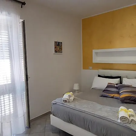 Marina Bed & Breakfast *